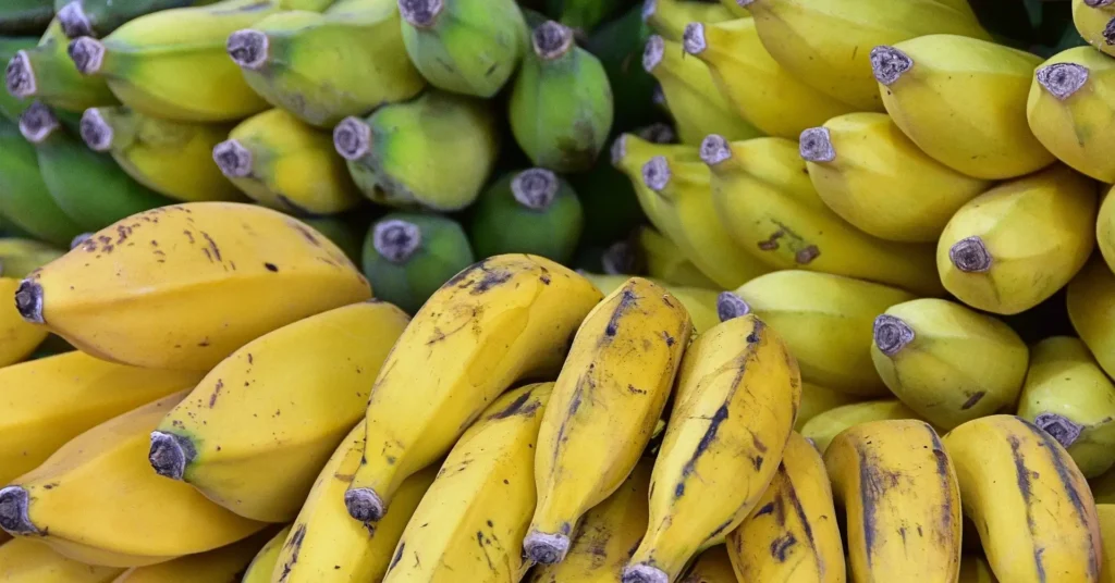 Banana Nutrition Facts: More Energy 2024 5 Bananas Unripe Ripe
